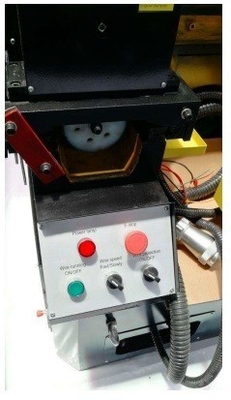 Μεσαία ταχύτητα CNC Wedm Cut Machine Dk7740 Υπερ-οικονομική με υπηρεσία μετά την πώληση