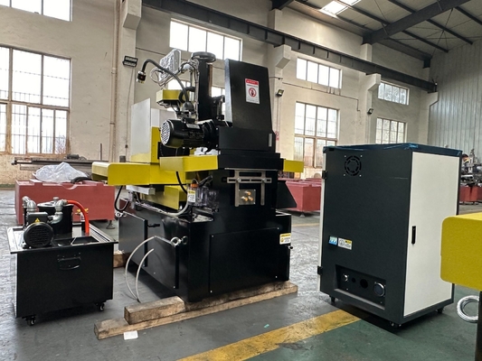 Εργαλεία μηχανών CNC για το τεμαχισμό μετάλλων Μεσαίας ταχύτητας Τρίψιμο σύρματος EDM Smart M800