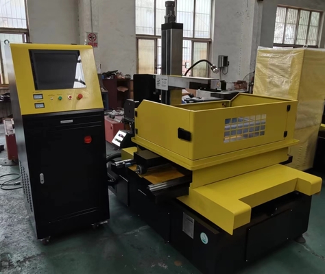 S630 Μηχανή κοπής σύρματος μολυβδανίου CNC EDM Πρότυπο για ψηλά εργαστηριακά κομμάτια
