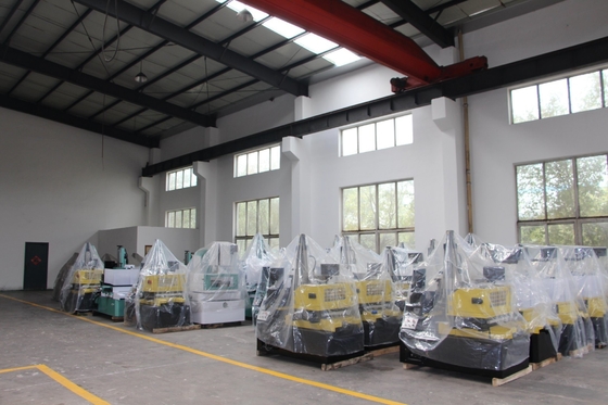 Ηλεκτρονική συσκευή CNC με θραύση EDM450h με λειτουργία επιφάνειας καθρέφτη