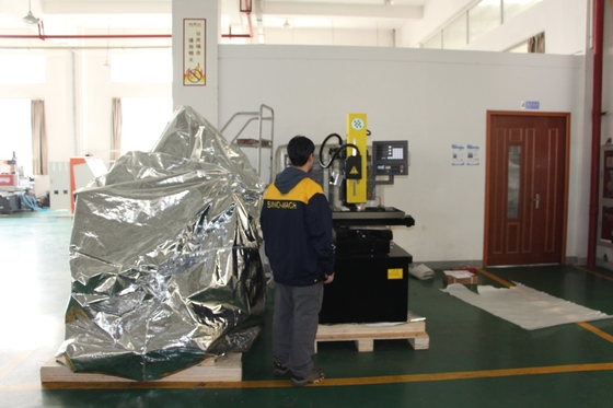 Ηλεκτρονική συσκευή CNC με θραύση EDM450h με λειτουργία επιφάνειας καθρέφτη