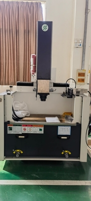 Ηλεκτρονική μηχανή EDM CNC Mirror Die Sinker Machine RAM τύπου EDM1260h για επεξεργασία υψηλής ακρίβειας