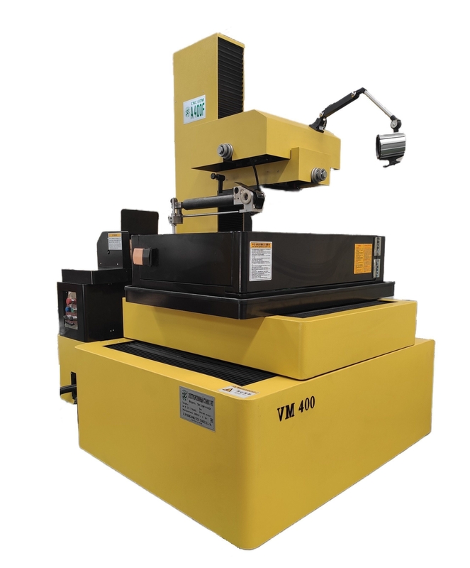 Προχωρημένο A400F Servo Motor CNC Wire Cut EDM Machine για επεξεργασία υψηλής ακρίβειας